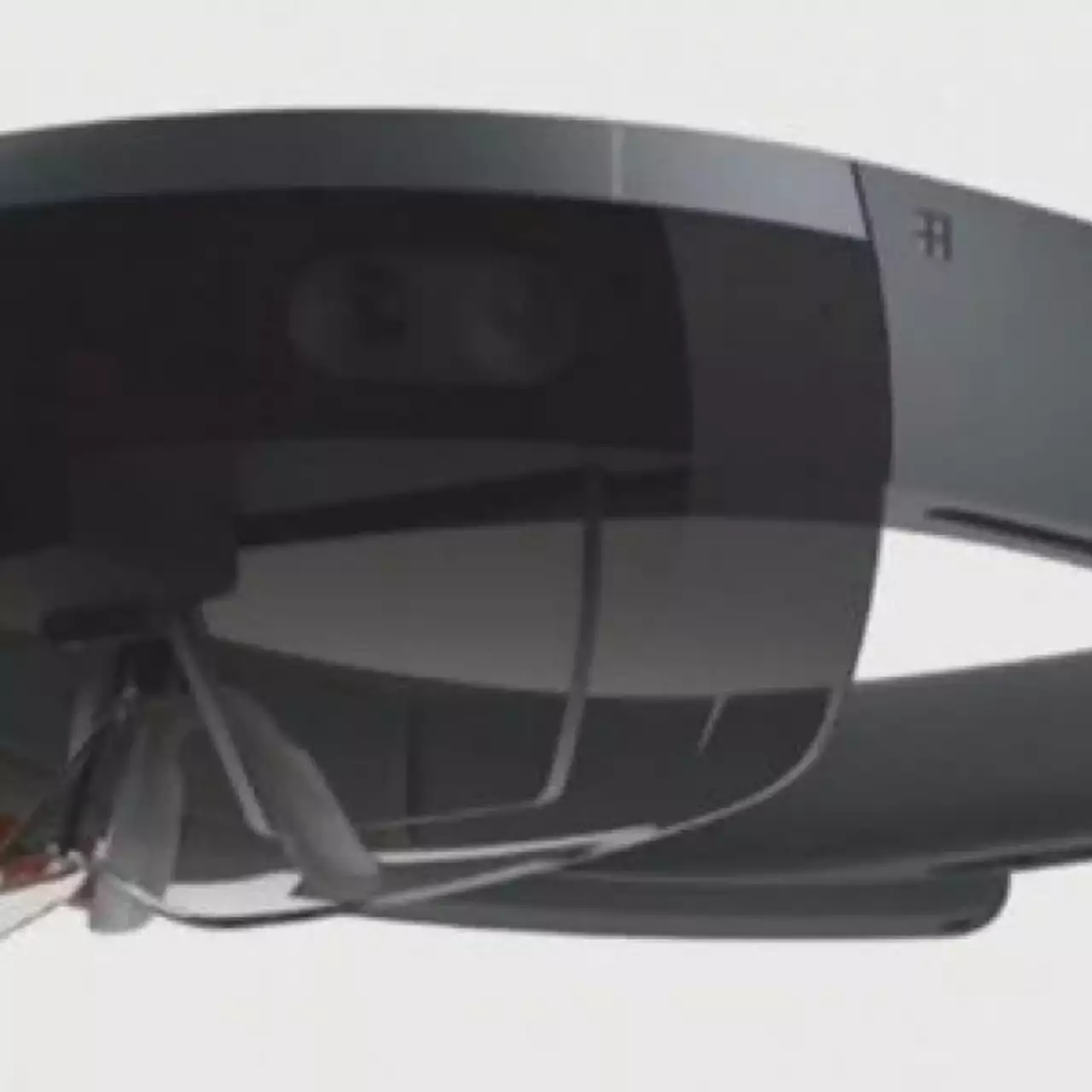 Версия Microsoft HoloLens для разработчиков обойдется в 3 000 $ Версия Microsoft HoloLens для разработчиков обойдется в 3 000 $