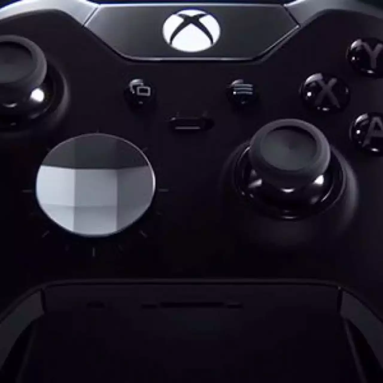 «Элитный» контроллер Xbox One уже исчез из продажи «Элитный» контроллер Xbox One уже исчез из продажи