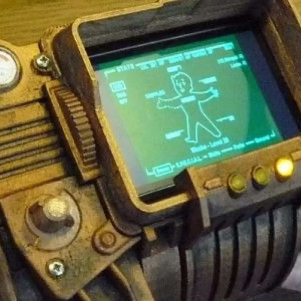 Игроки перепродают Fallout 4: Pip-Boy Edition с наценкой в 200-300 %
