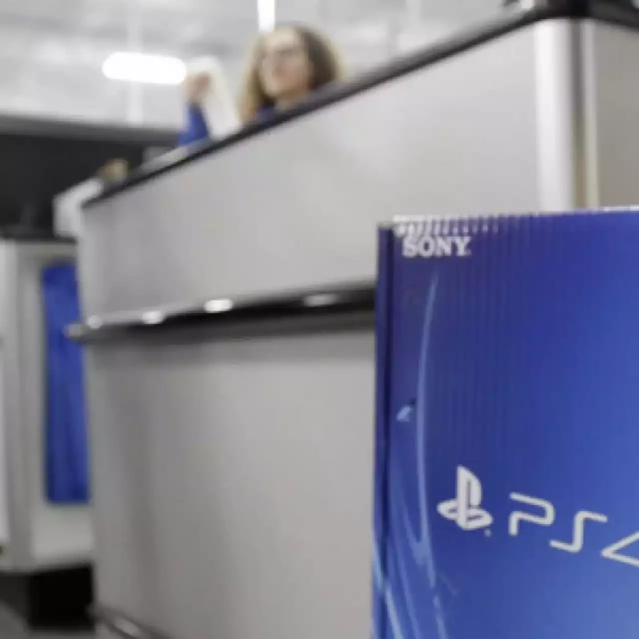 Продажи PlayStation 4 перевалили за 30 миллионов единиц Продажи PlayStation 4 перевалили за 30 миллионов единиц