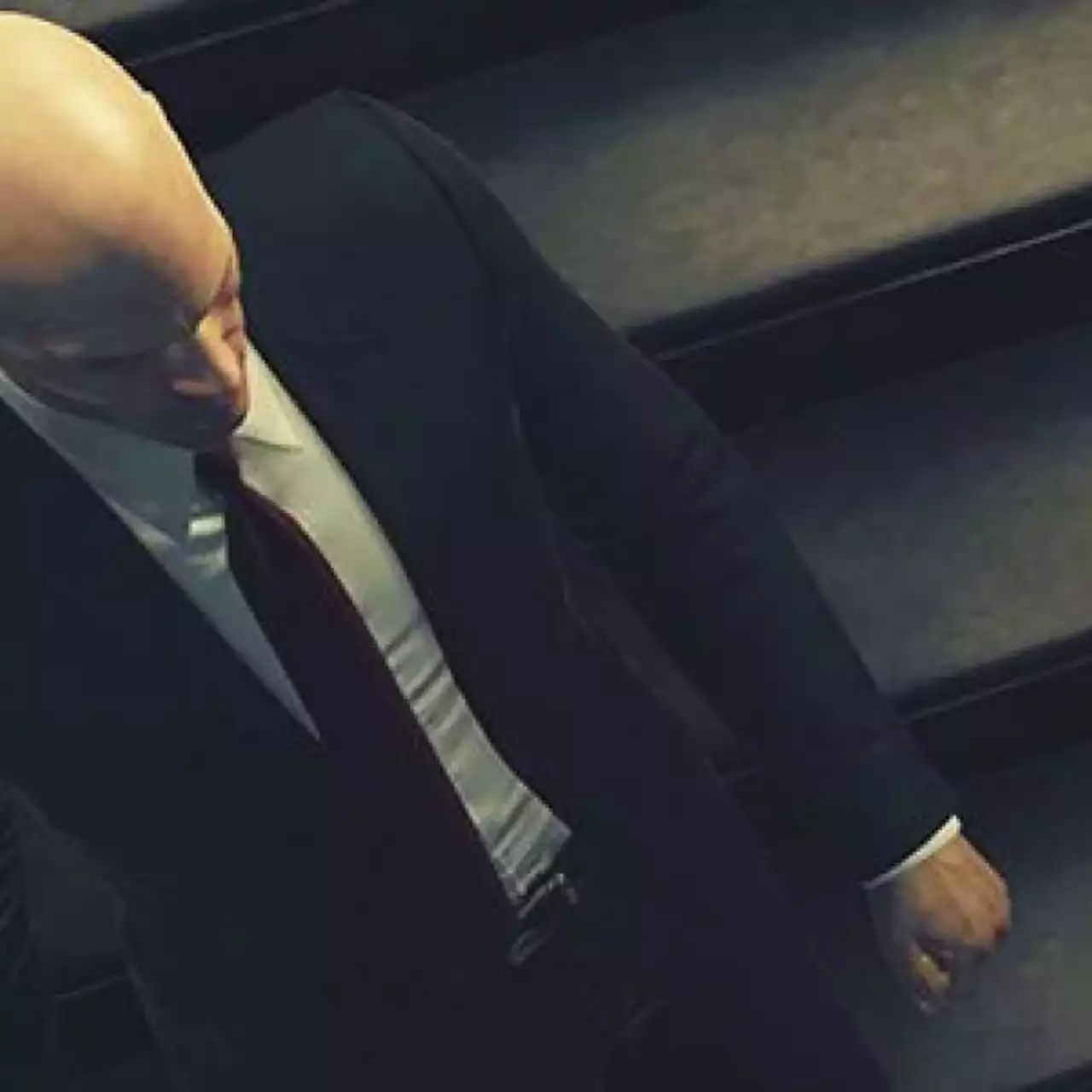 Square Enix бесплатно отдает Hitman 2 в честь юбилея Square Enix бесплатно отдает Hitman 2 в честь юбилея
