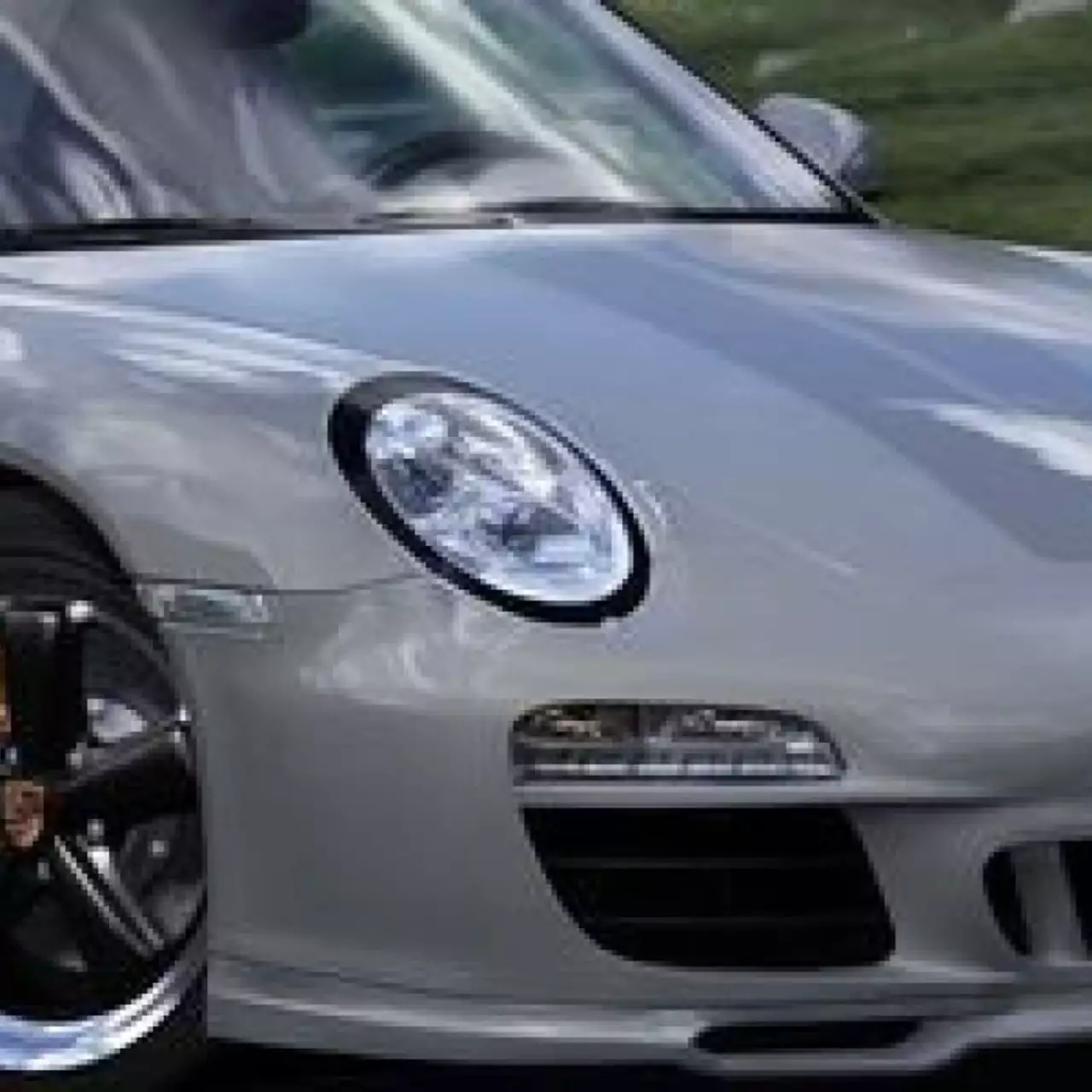 В Forza 4 появятся Porsche