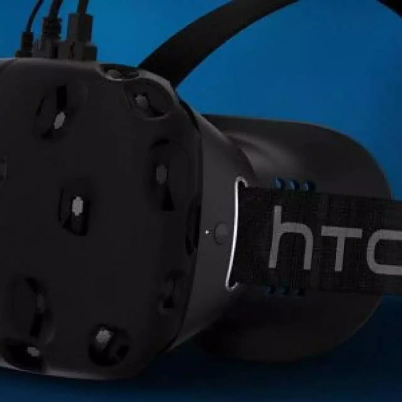 HTC огласила дату выхода шлема виртуальной реальности Vive
