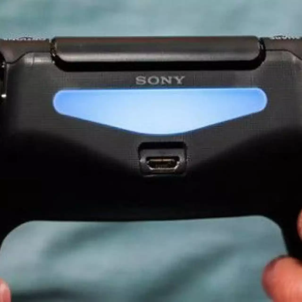 PlayStation 4 взломали PlayStation 4 взломали
