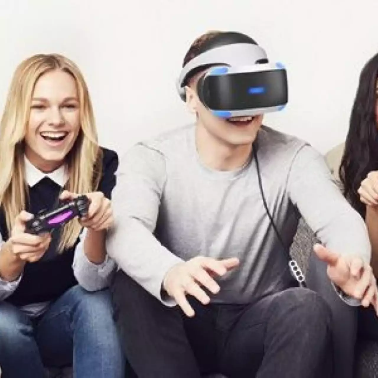 Объявлена цена PlayStation VR в России Объявлена цена PlayStation VR в России