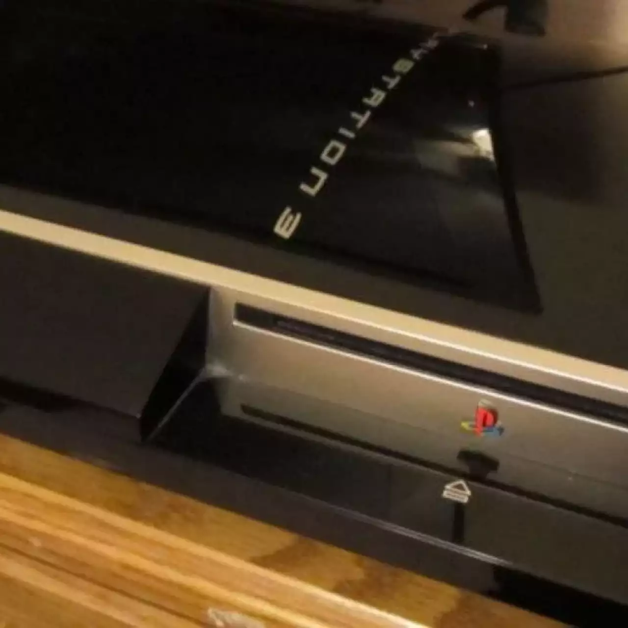 Sony выплатит 55$ каждому, кто использовал Linux на PS3 Sony выплатит 55$ каждому, кто использовал Linux на PS3