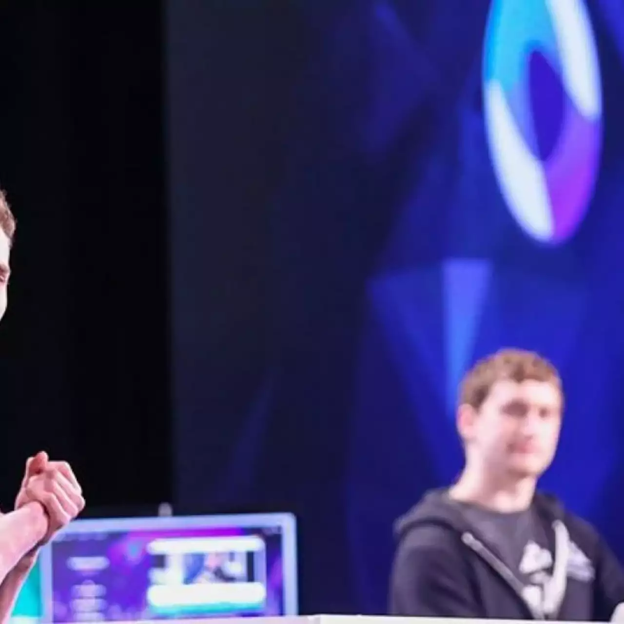 Microsoft приобрела сервис для интерактивного стриминга Beam