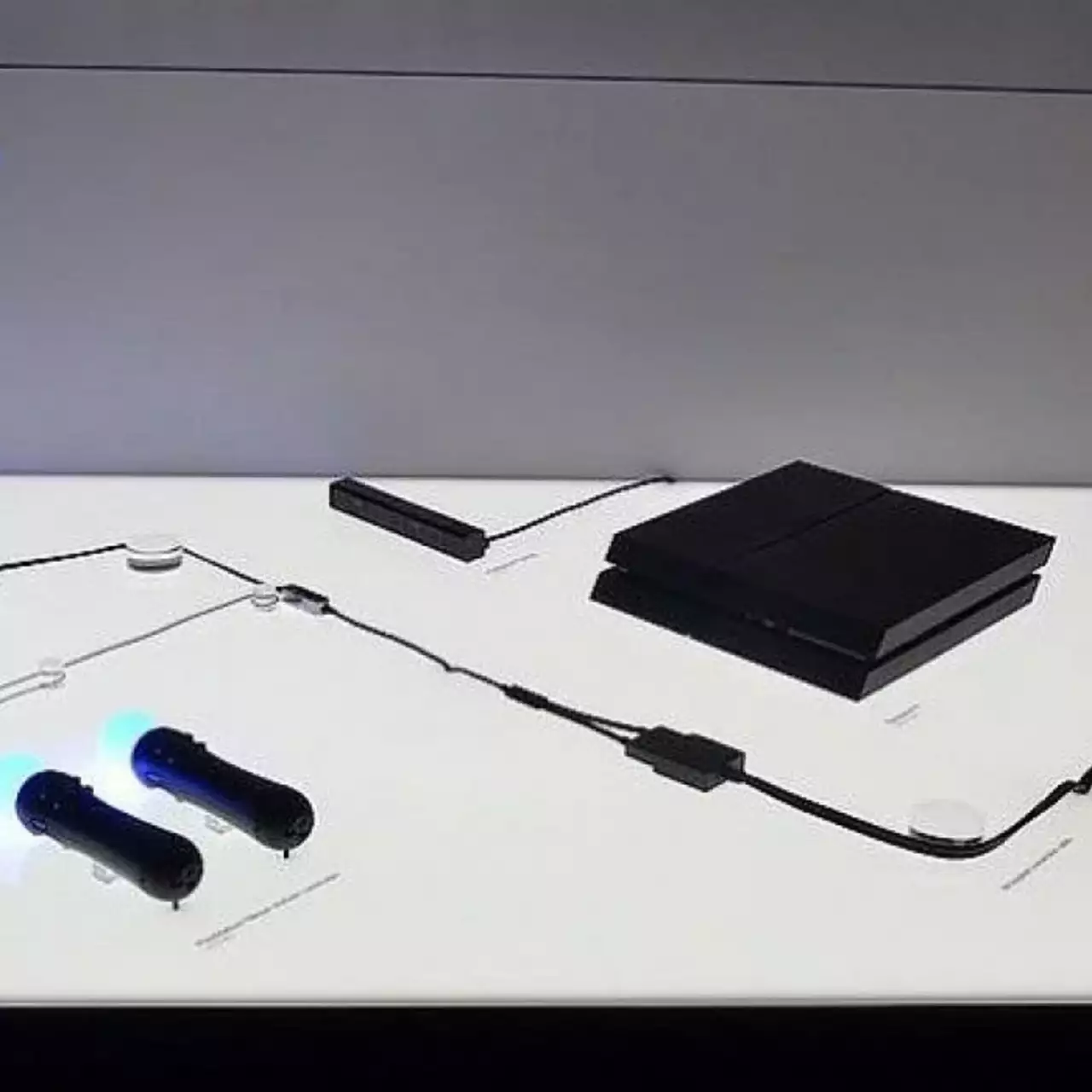 PlayStation VR укомплектуют демо-дисками PlayStation VR укомплектуют демо-дисками