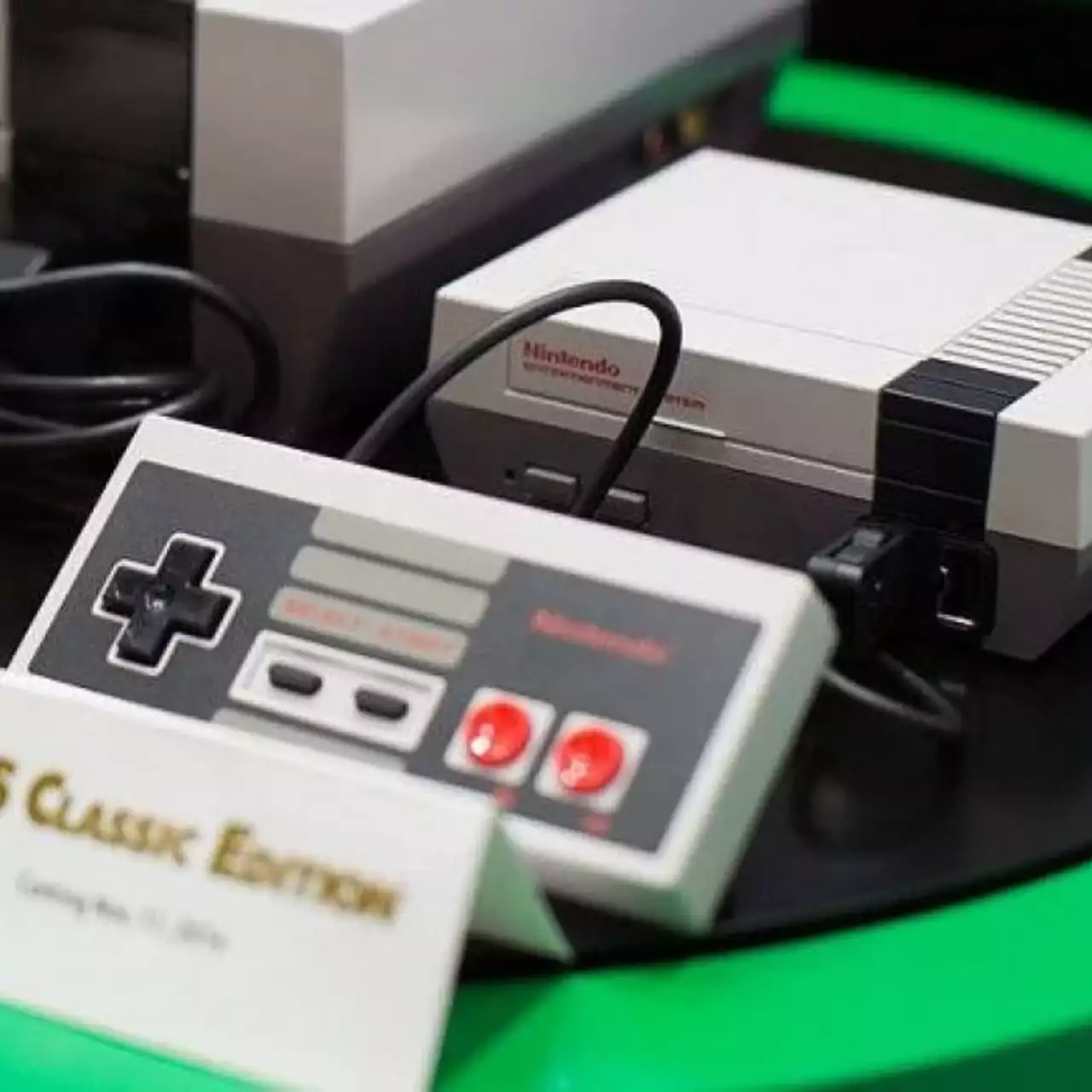 Энтузиасты из России «взломали» NES Classic Mini Энтузиасты из России «взломали» NES Classic Mini