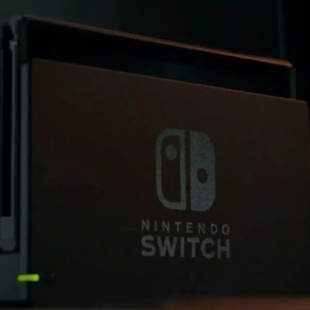 Уточнена комплектация и характеристики Nintendo Switch. Поддерживается локальный мультиплеер из 8 консолей Уточнена комплектация и характеристики Nintendo Switch. Поддерживается локальный мультиплеер из 8 консолей