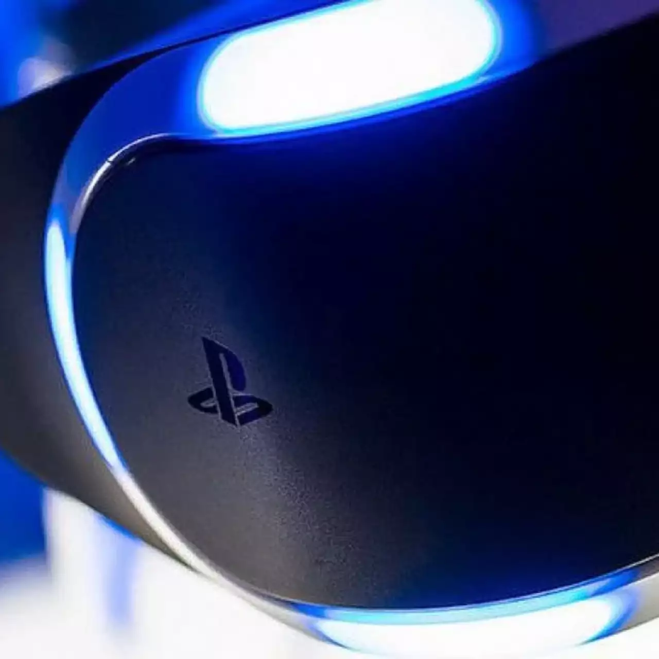 Sony запатентовала беспроводную версию шлема PS VR Sony запатентовала беспроводную версию шлема PS VR