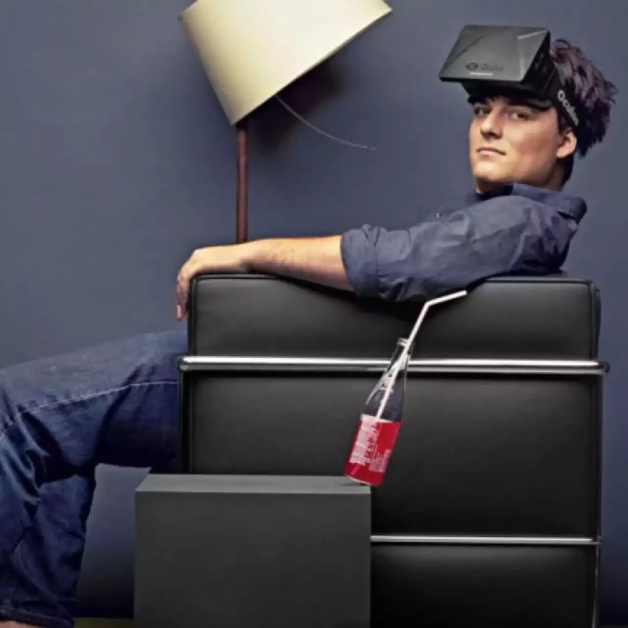 Автор Oculus VR Палмер Лаки покинул свою компанию Oculus Rift и Facebook Автор Oculus VR Палмер Лаки покинул свою компанию Oculus Rift и Facebook