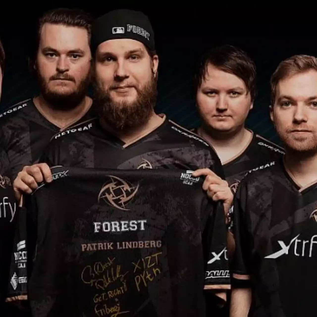 Игроки Ninjas in Pyjamas по CS:GO зарабатывают до 230 000 $ в год