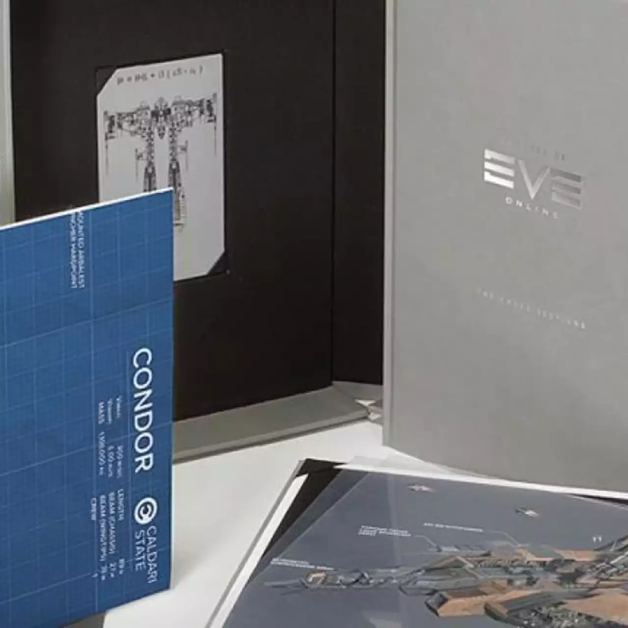 Книга о кораблях из EVE Online выйдет при поддержке Dark Horse Comics Книга о кораблях из EVE Online выйдет при поддержке Dark Horse Comics