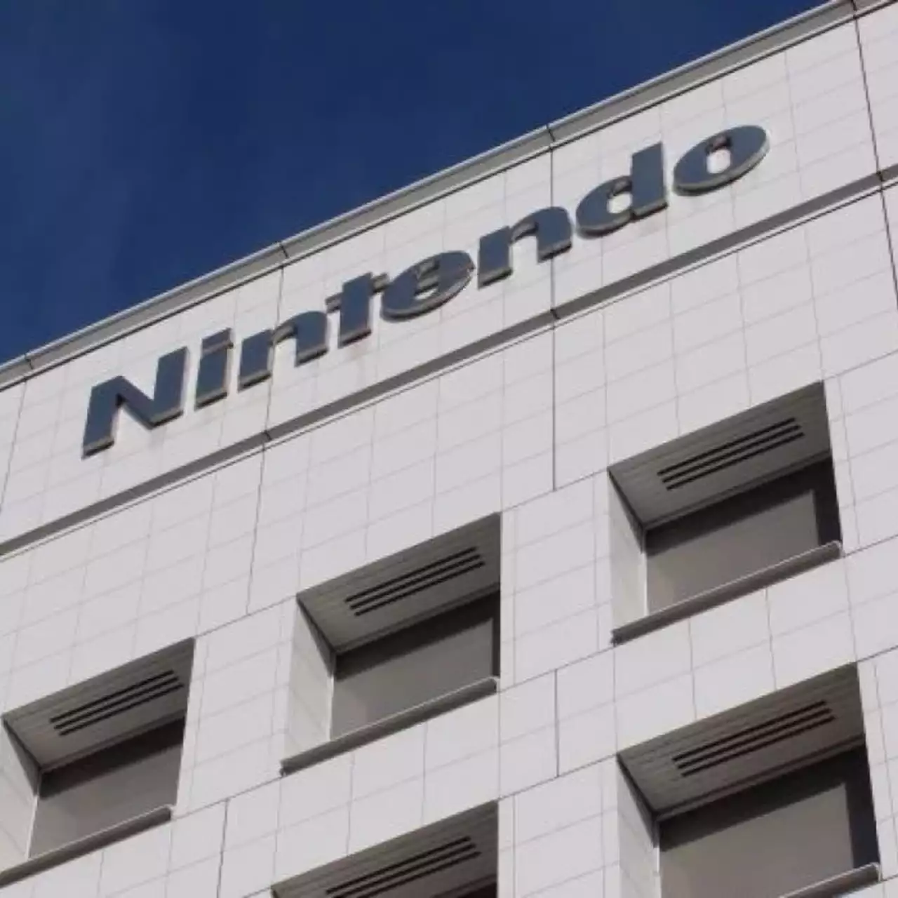 Реджи Филс-Эйм рассказал, почему на Switch нет облачных сохранений Реджи Филс-Эйм рассказал, почему на Switch нет облачных сохранений