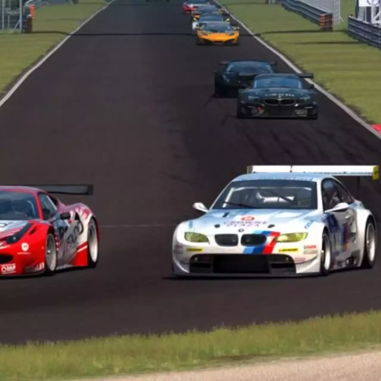 В сети появилось сравнение графики Project Cars 2 и Assetto Corsa