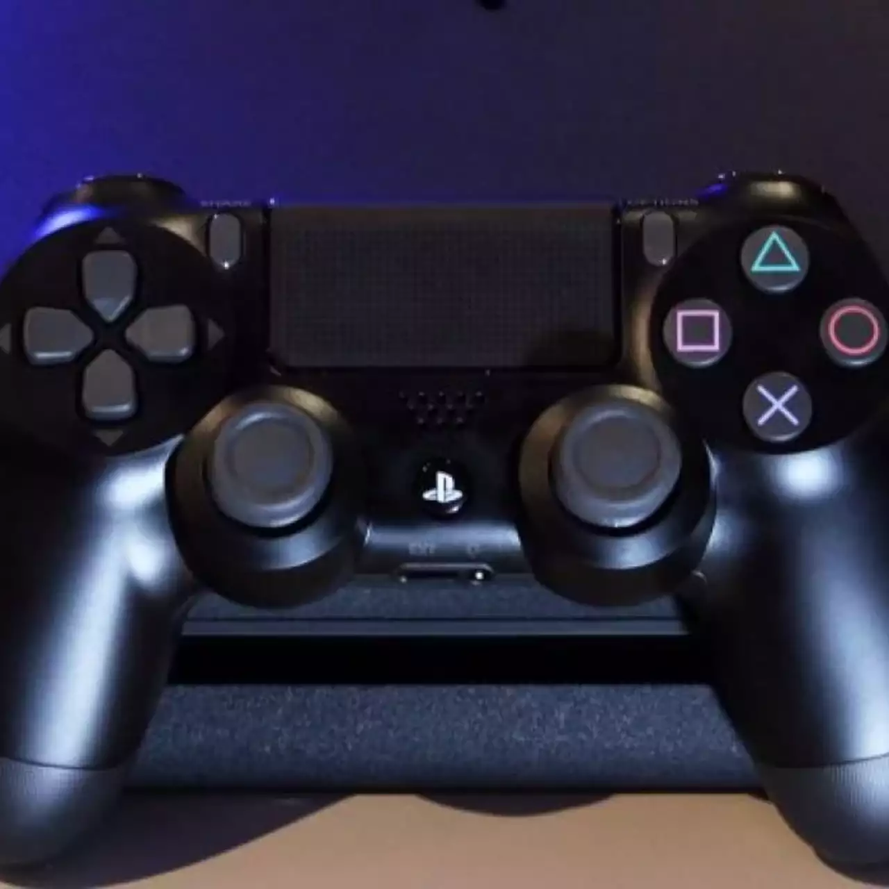 Sony выпустит новую модель PlayStation 4 Pro Sony выпустит новую модель PlayStation 4 Pro