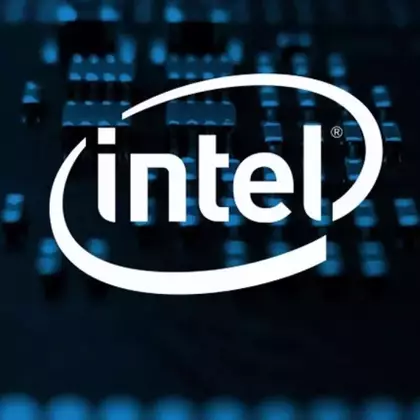 Новый процессор Intel Core использует графику от AMD Radeon