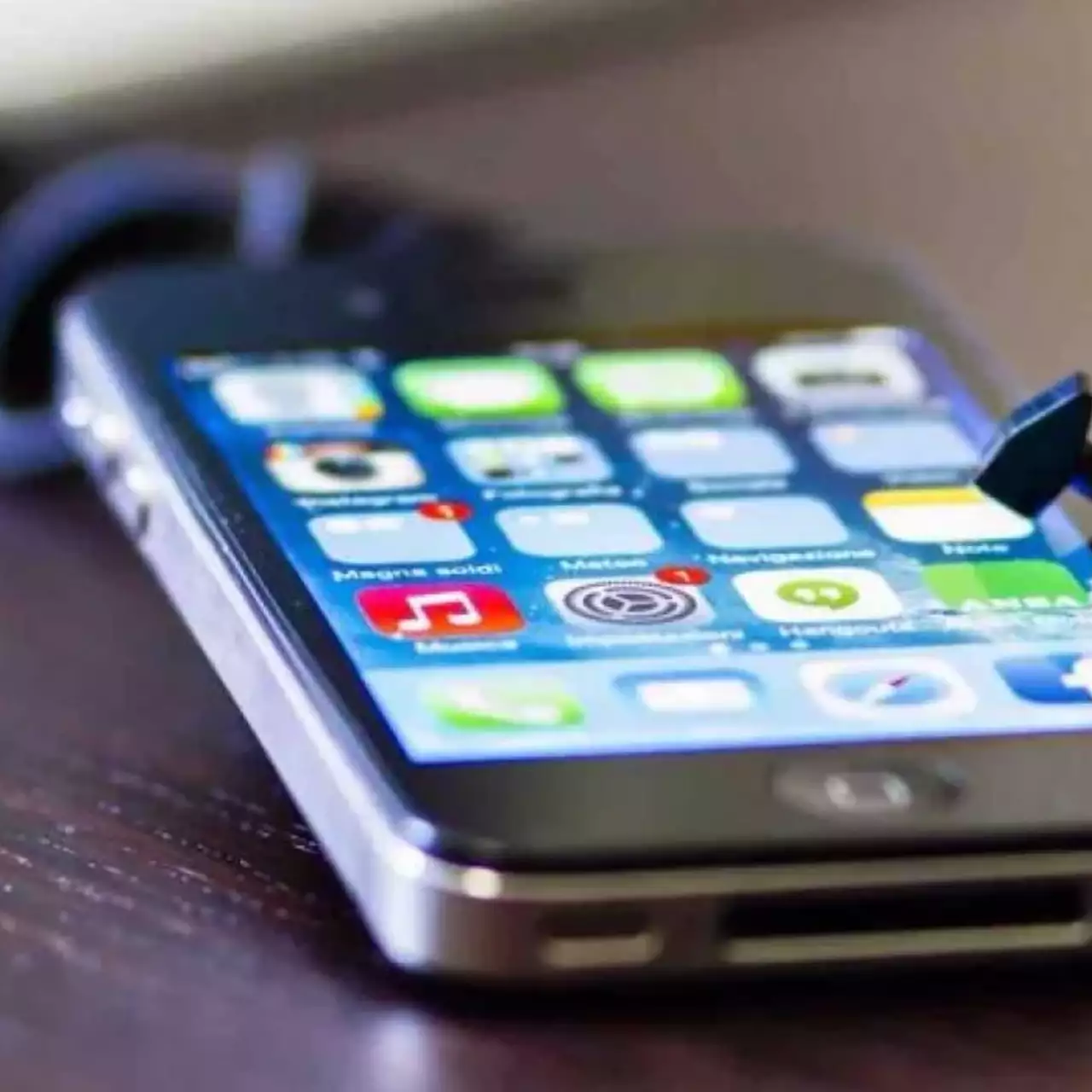 В ФБР не смогли разблокировать iPhone техасского террориста