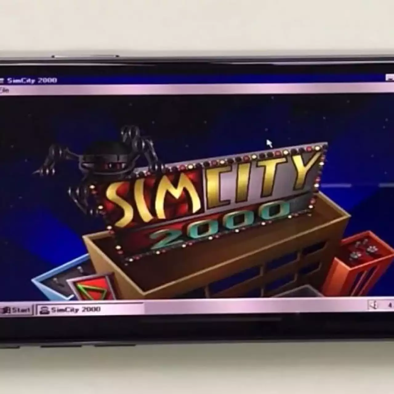 На iPhone X установили Windows 95 и запустили Simcity 2000 На iPhone X установили Windows 95 и запустили Simcity 2000
