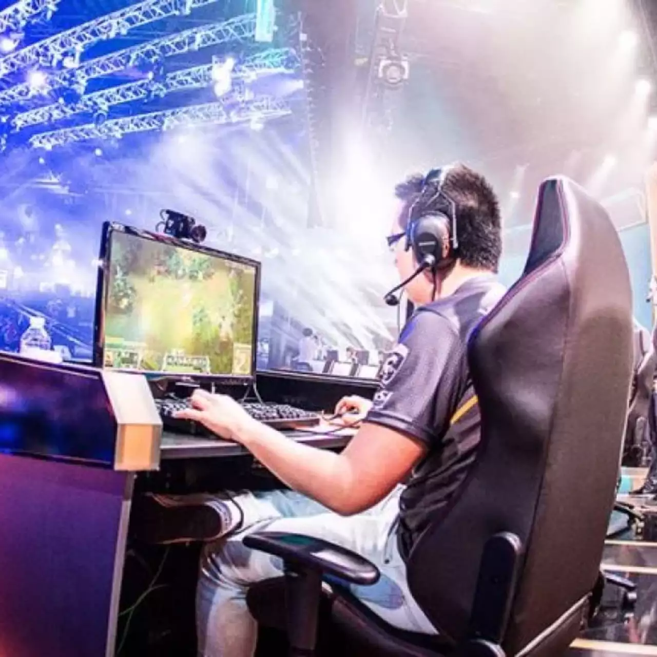 Учёные: «Игроки Dota 2 и LoL могут быть умнее тех, кто играет в Destiny и Battlefield»