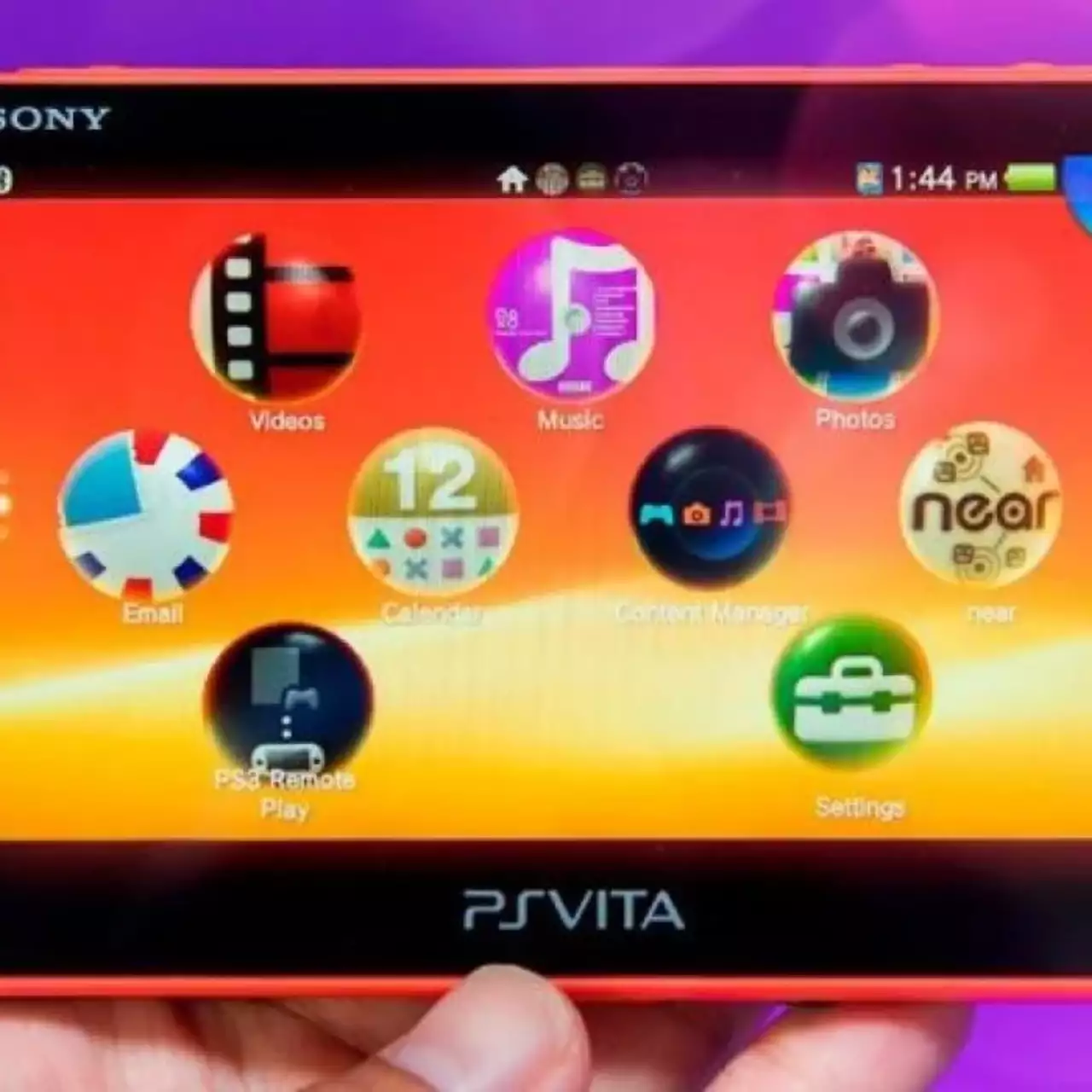 Sony второй раз за год обновила PS Vita Sony второй раз за год обновила PS Vita