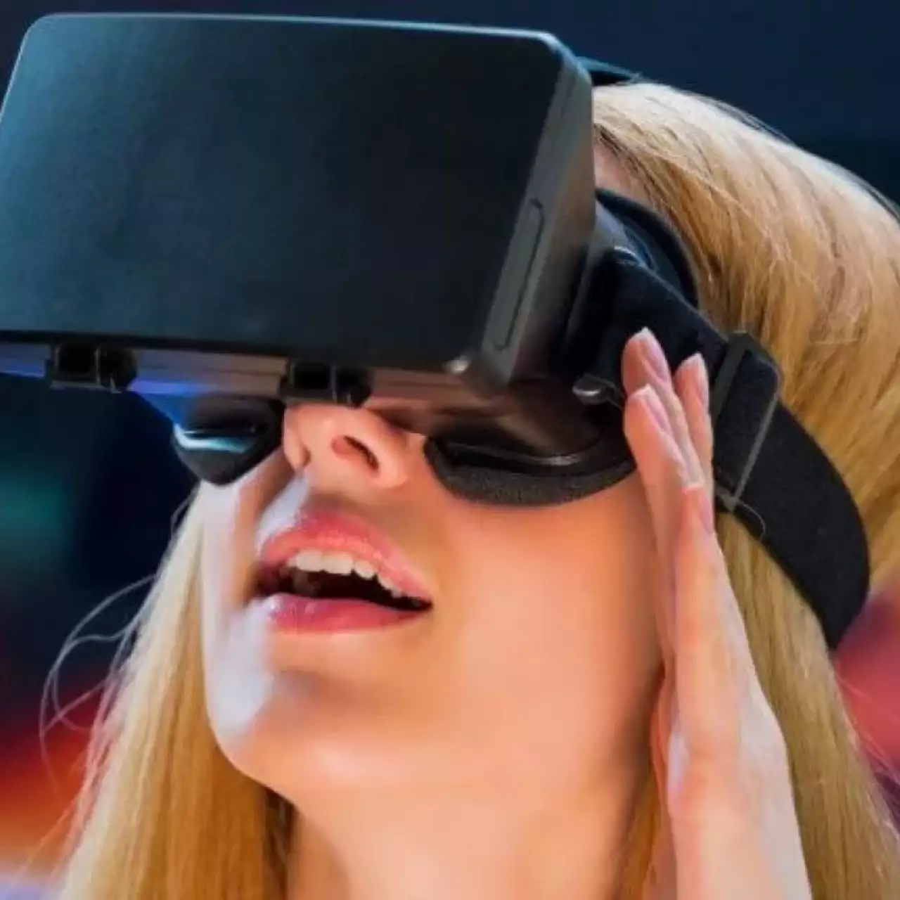 После VR-игр москвичка начала видеть порталы в реальной жизни После VR-игр москвичка начала видеть порталы в реальной жизни