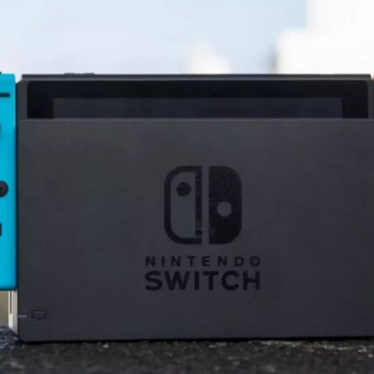 Nintendo Switch стала самой быстропродаваемой консолью в истории США Nintendo Switch стала самой быстропродаваемой консолью в истории США