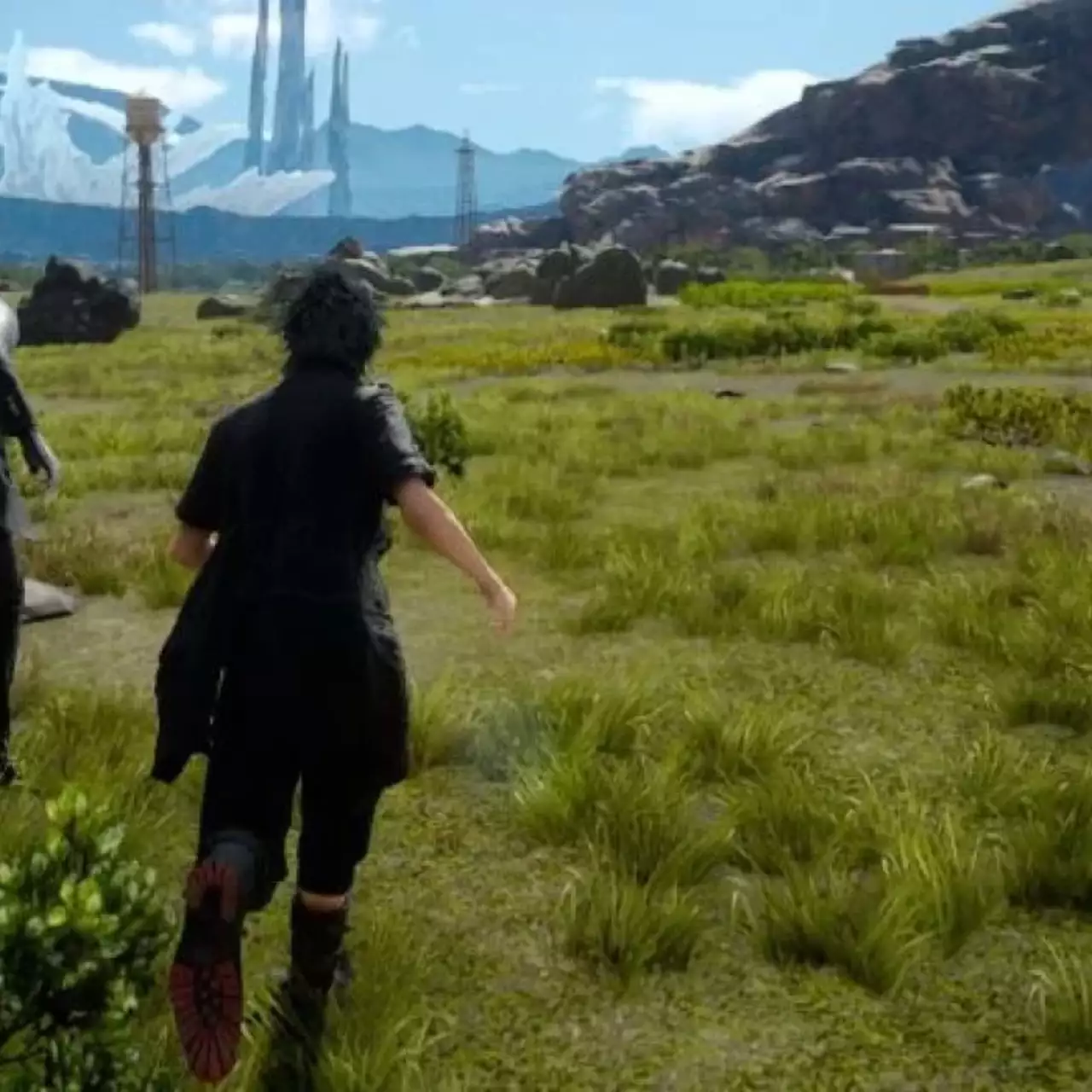Мод для Final Fantasy XV улучшил траву, сделав ее гуще и выше Мод для Final Fantasy XV улучшил траву, сделав ее гуще и выше
