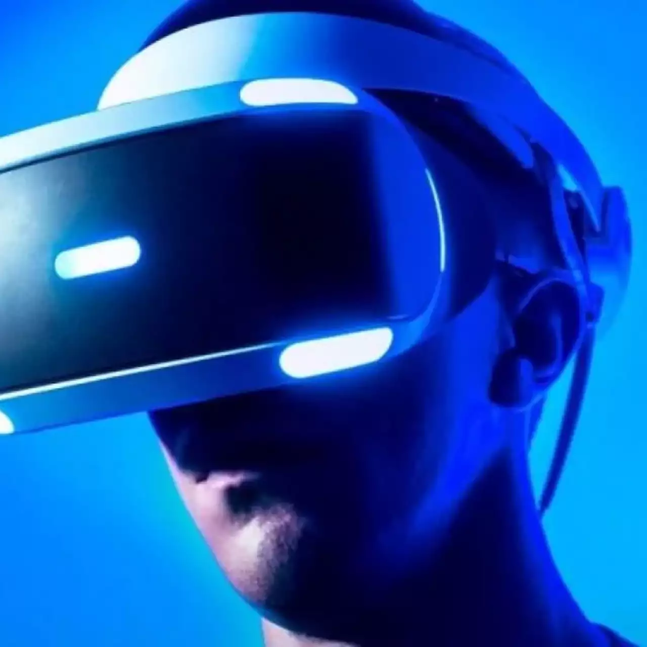 Sony снизила цену на PlayStation VR до 22 999 рублей Sony снизила цену на PlayStation VR до 22 999 рублей