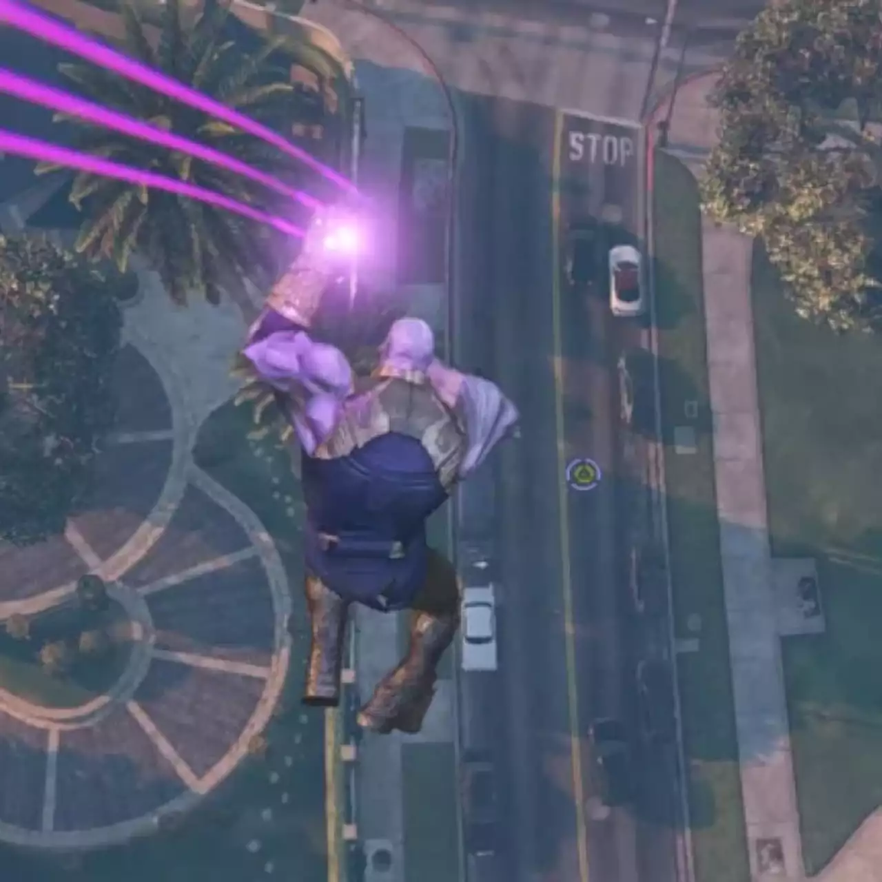 Танос прибыл в GTA 5 с перчаткой Бесконечности и всеми способностями через платный мод Танос прибыл в GTA 5 с перчаткой Бесконечности и всеми способностями через платный мод