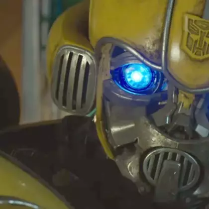 Вышел первый тизер-трейлер сольного фильма про трансформера Бамблби