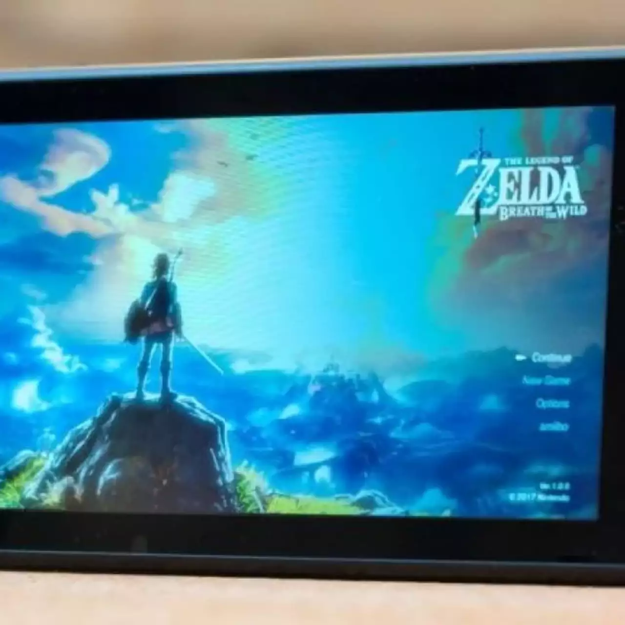 Владельцы Nintendo Switch начали жаловаться на большие трещины на корпусе консоли Владельцы Nintendo Switch начали жаловаться на большие трещины на корпусе консоли