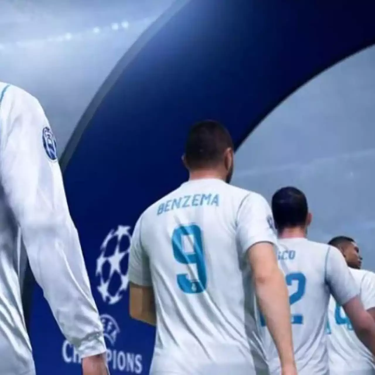 Сотрудник EA рассказал, что собирается делать компания с FIFA 19 из-за трансфера Криштиану Роналду Сотрудник EA рассказал, что собирается делать компания с FIFA 19 из-за трансфера Криштиану Роналду