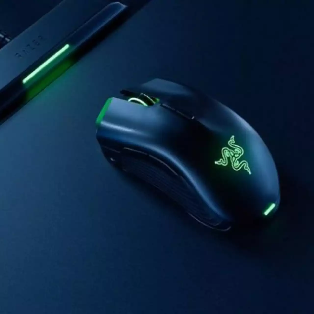 Обзор набора Razer Mamba и Firefly HyperFlux — беспроводная мышь, не требующая подзарядки, и коврик с 2 сменными покрытиями Обзор набора Razer Mamba и Firefly HyperFlux — беспроводная мышь, не требующая подзарядки, и коврик с 2 сменными покрытиями