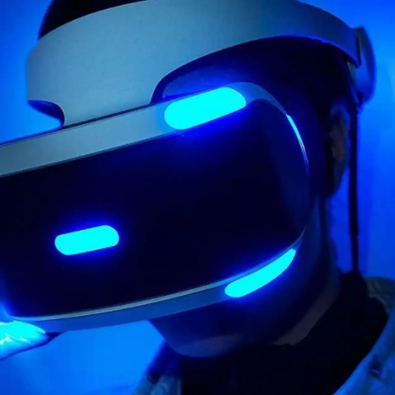 Скидки на консоли, игры и PlayStation VR за 16000 — Черная пятница в «М.Видео» Скидки на консоли, игры и PlayStation VR за 16000 — Черная пятница в «М.Видео»
