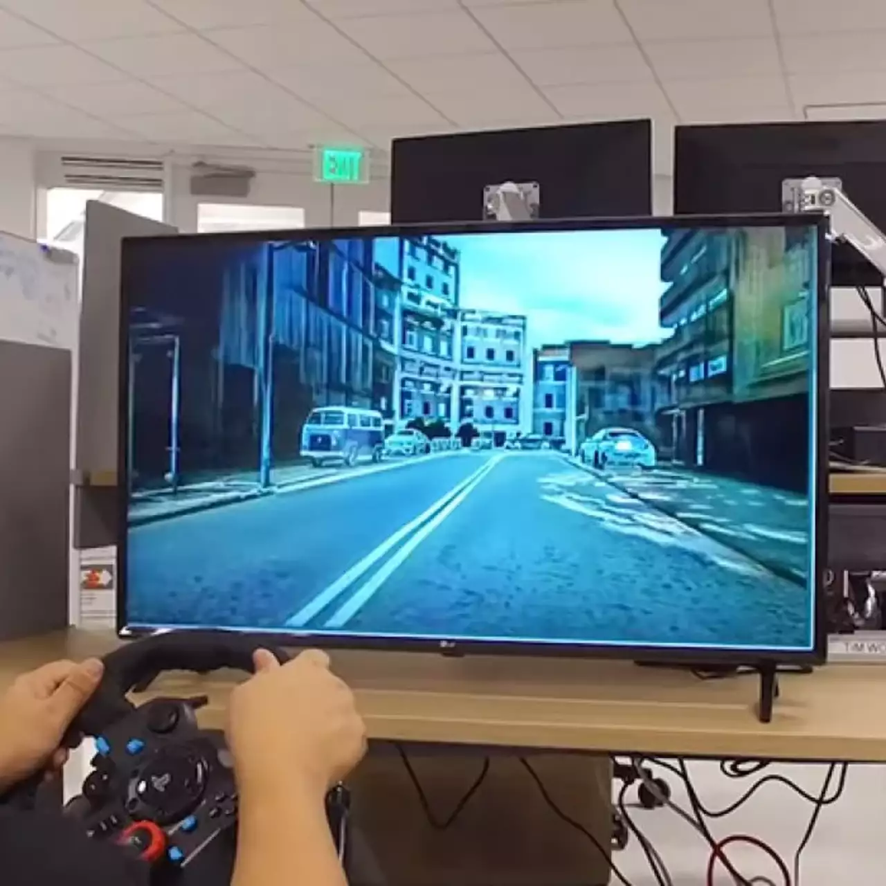Nvidia научила искусственный интеллект создавать игры. На видео показали автосимулятор на Unreal Engine 4 Nvidia научила искусственный интеллект создавать игры. На видео показали автосимулятор на Unreal Engine 4