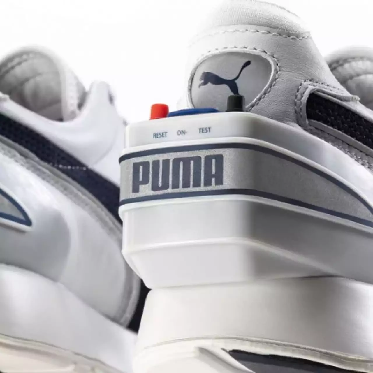 Puma создала «умные» кроссовки, которые помогут вам похудеть Puma создала «умные» кроссовки, которые помогут вам похудеть
