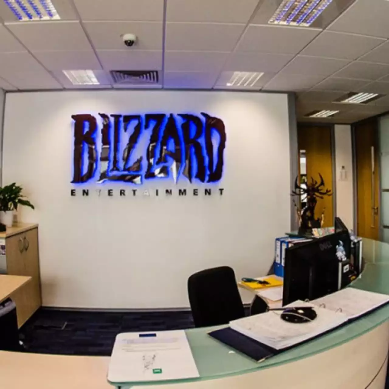 Blizzard заплатила более ста сотрудникам за то, чтобы они уволились из компании (обновлено) Blizzard заплатила более ста сотрудникам за то, чтобы они уволились из компании (обновлено)