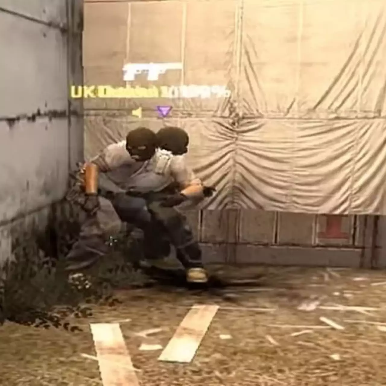 В CS:GO появился смешной баг: игроки залезают друг в друга и не могут выбраться, пока их не убьют В CS:GO появился смешной баг: игроки залезают друг в друга и не могут выбраться, пока их не убьют