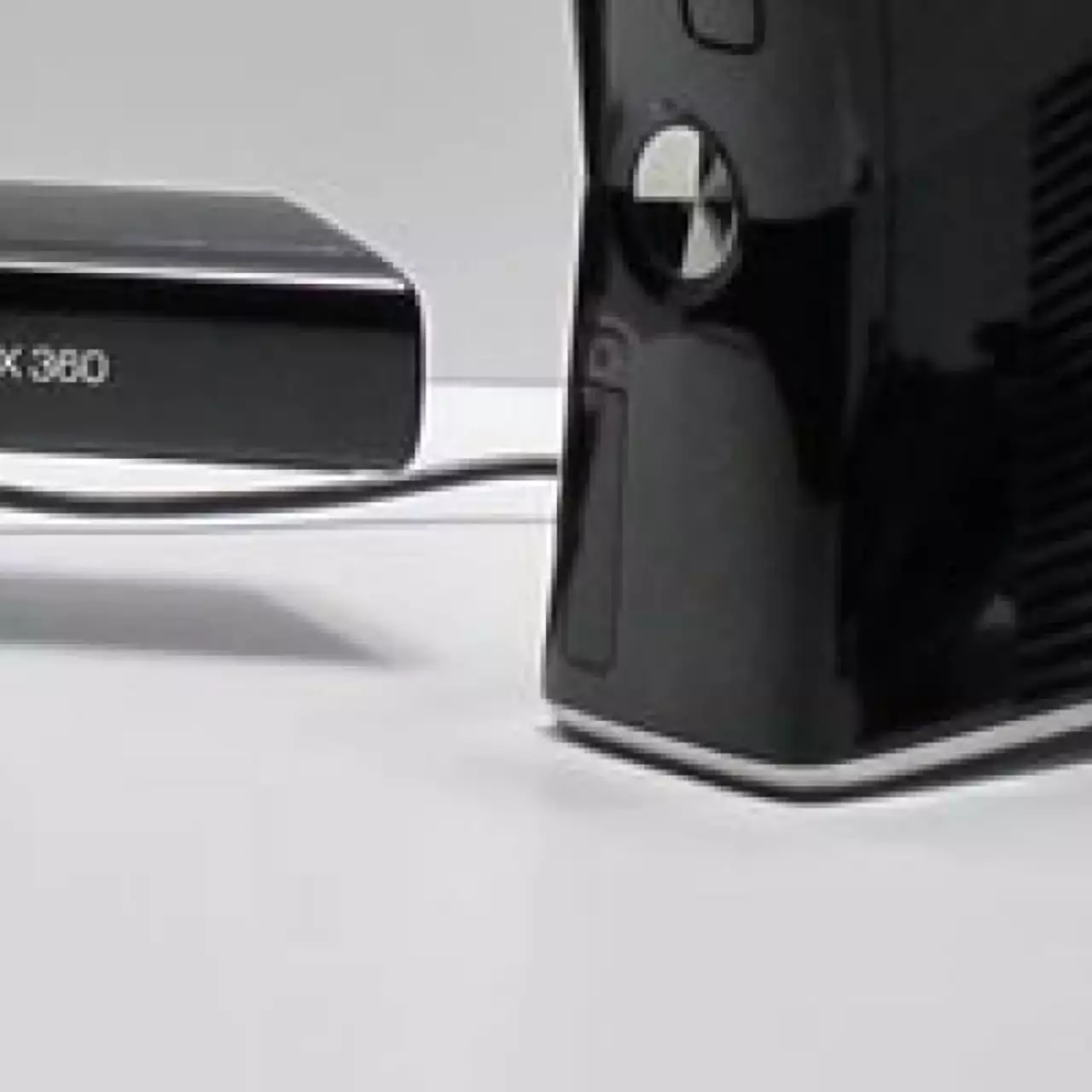 Комплект Xbox 360 с винчестером 250ГБ и Kinect подешевеет на $100?