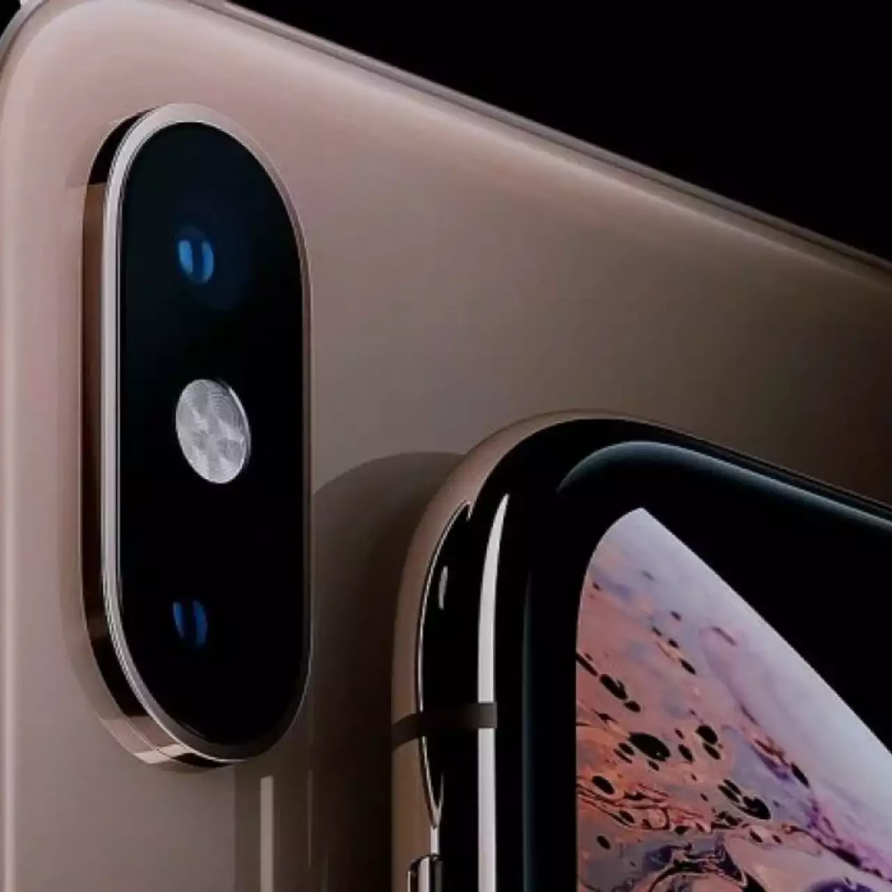 В России новые iPhone подешевели на 10% В России новые iPhone подешевели на 10%