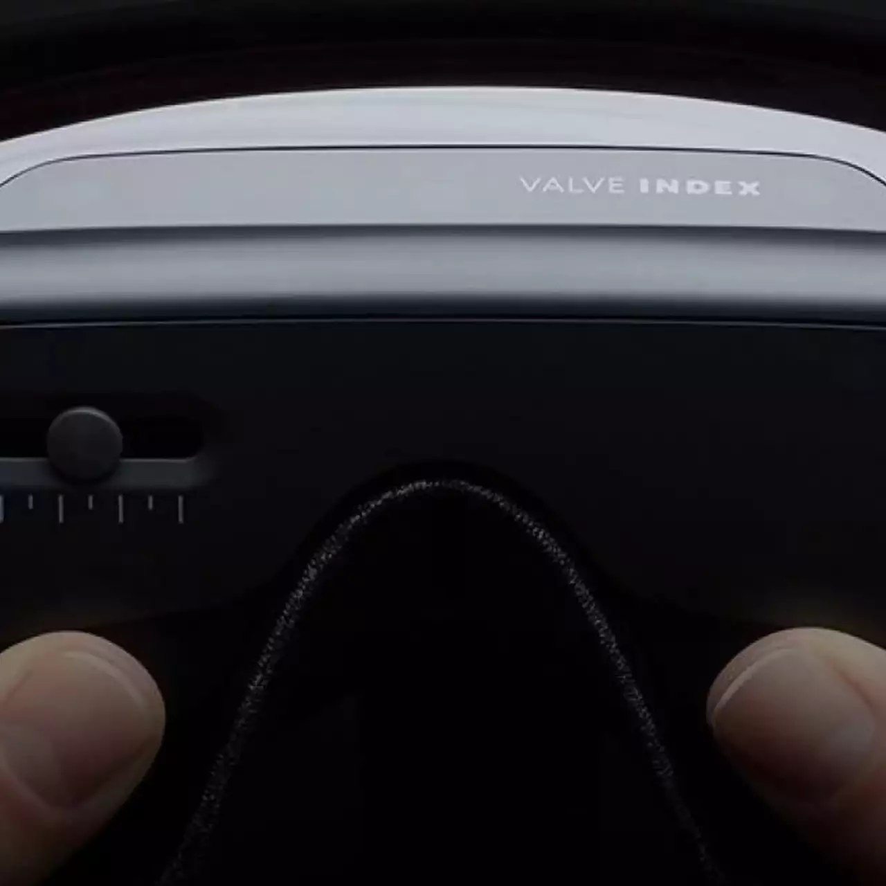 Valve наконец-то показала свой VR-шлем! По слухам, при покупке игрокам будут давать какую-то игру Valve наконец-то показала свой VR-шлем! По слухам, при покупке игрокам будут давать какую-то игру
