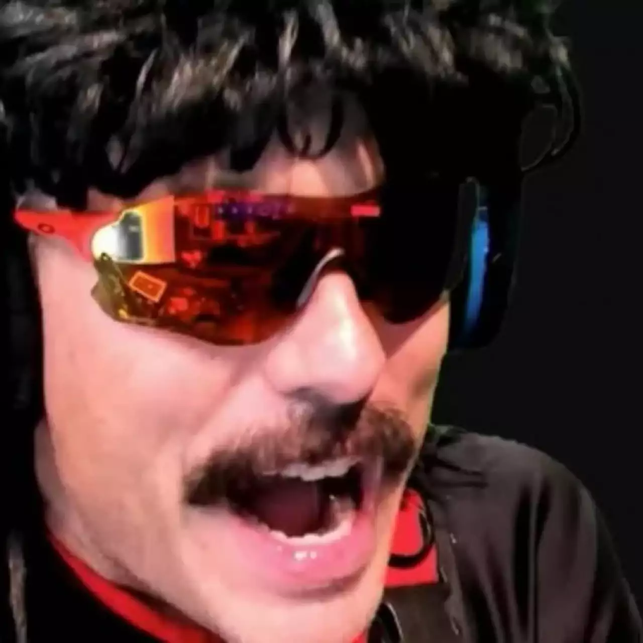 Одного из самых известных стримеров DrDisrespect хакнули, а потом начали троллить его фанатов и других блогеров