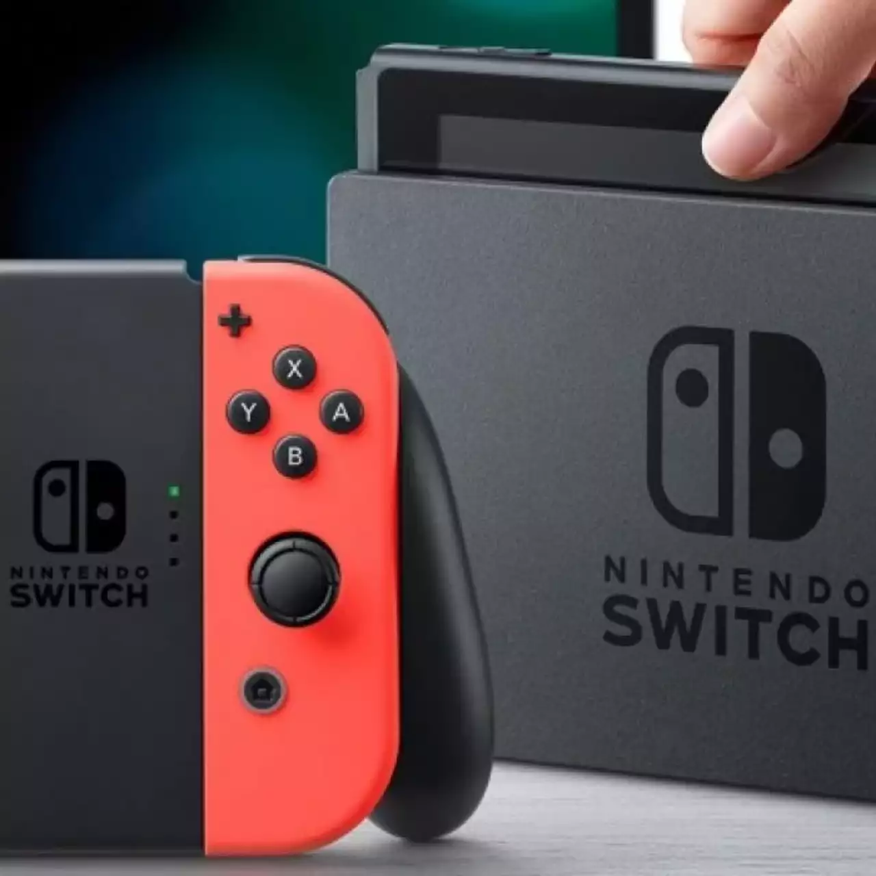 Видео: блогер собрал мини-версию Switch из обломков старых консолей. И она работает! Видео: блогер собрал мини-версию Switch из обломков старых консолей. И она работает!
