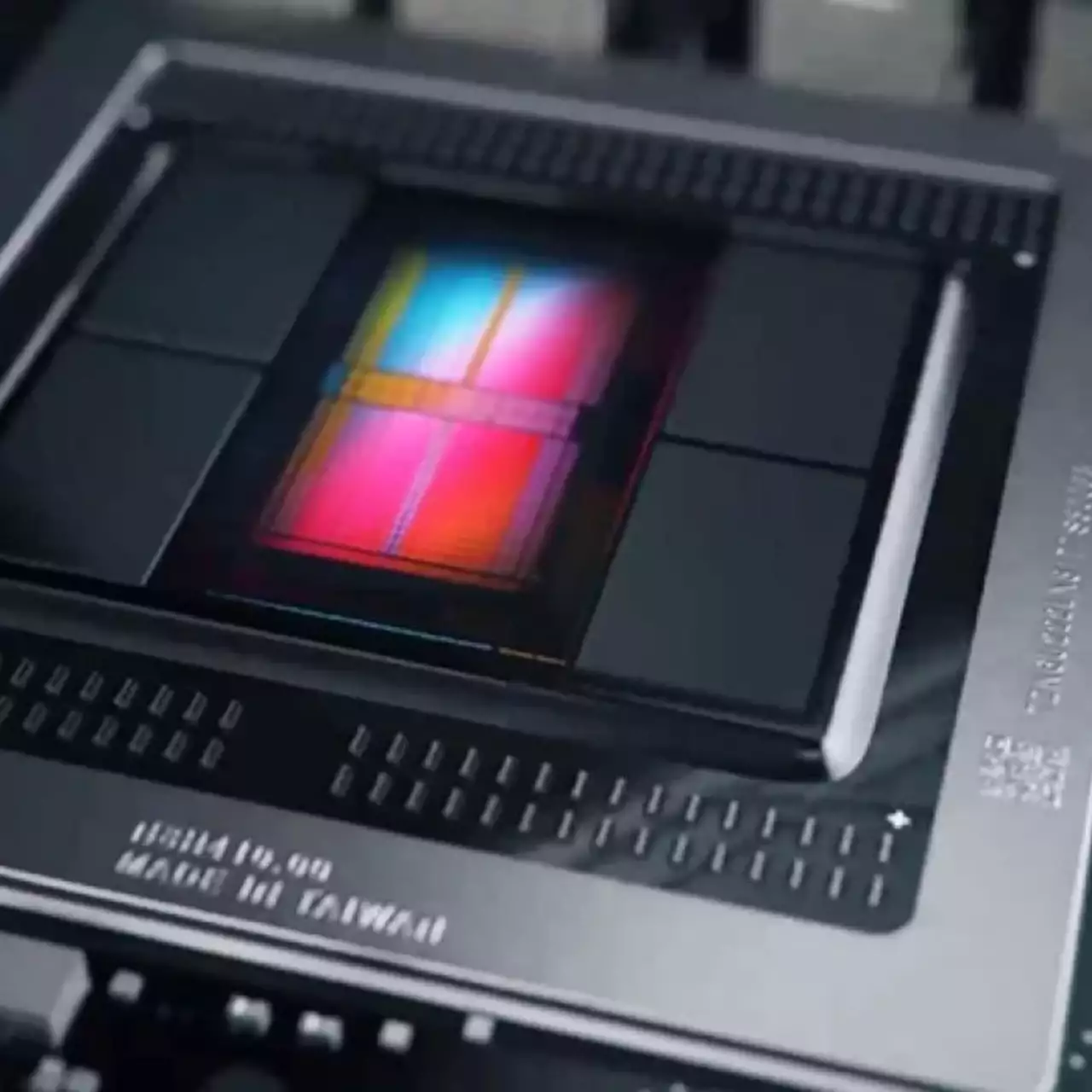 AMD рассказала, когда выйдут ее новые видеокарты Radeon Navi. Они будут дешевле, чем Radeon VII AMD рассказала, когда выйдут ее новые видеокарты Radeon Navi. Они будут дешевле, чем Radeon VII