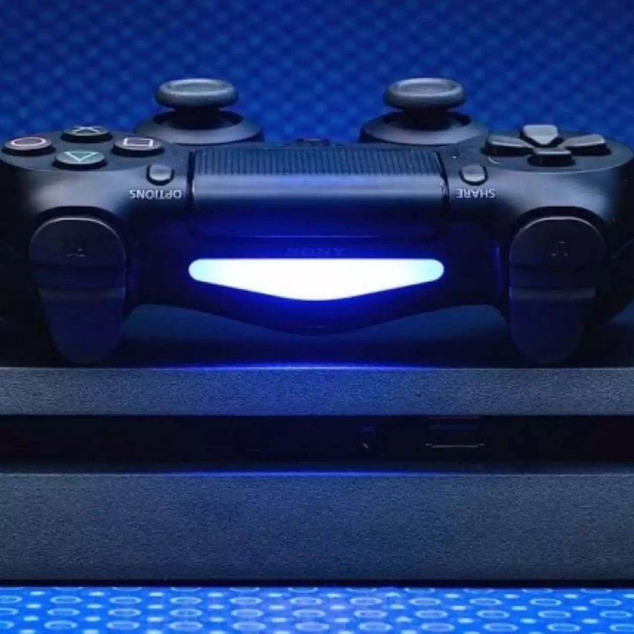 Функция обратной совместимости Sony позволит владельцам PS4 и PS5 играть вместе