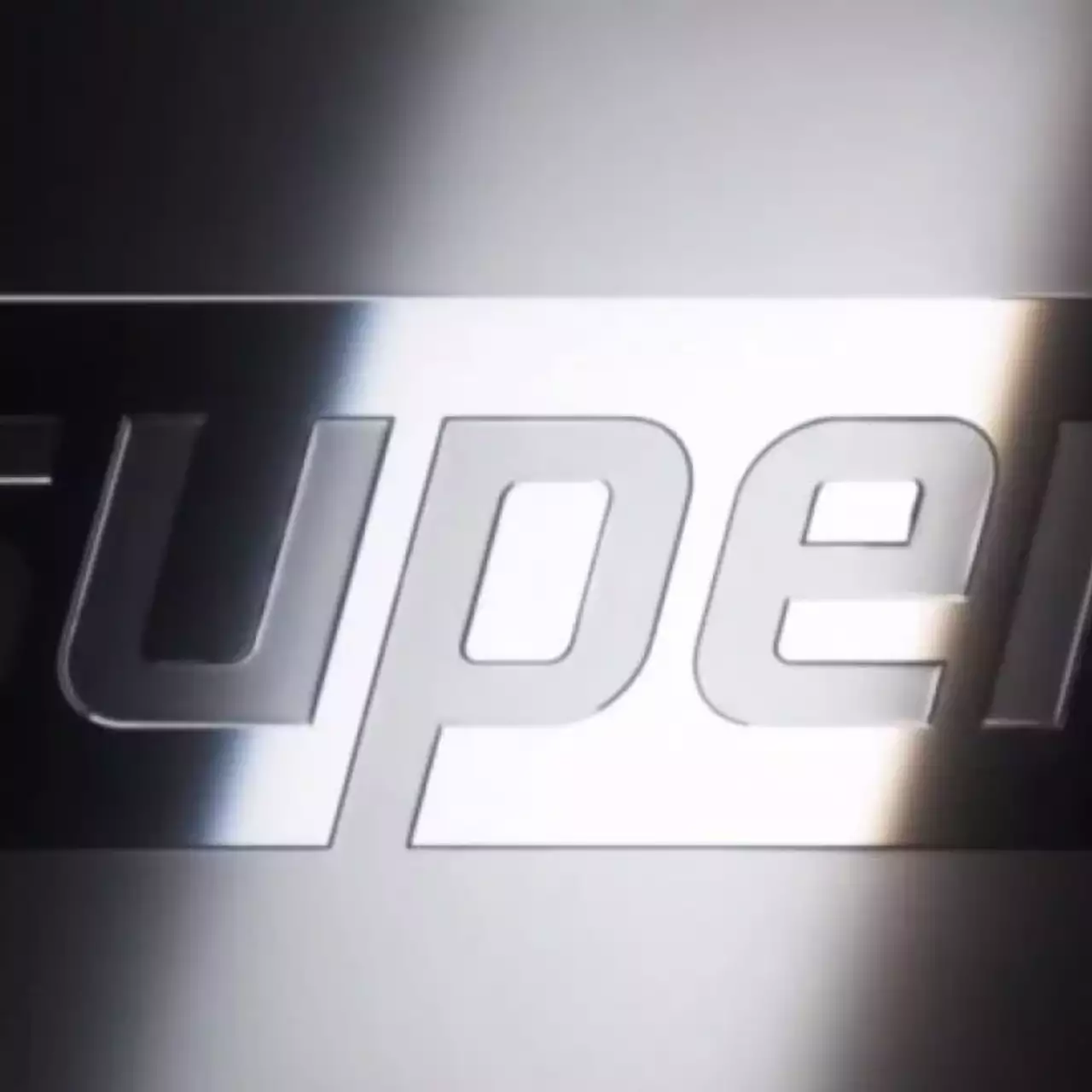 Nvidia обещает показать что-то c названием Super. Пользователи шутят про супер высокую цену