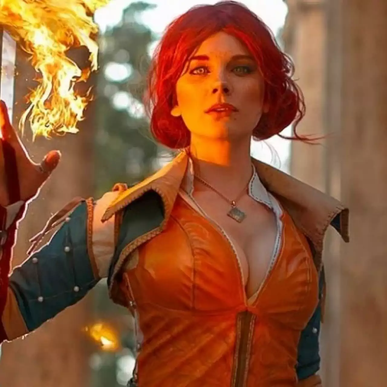 Лучший косплей Трисс Меригольд из The Witcher — рыжая бестия