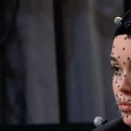 Сценарий Beyond: Two Souls содержит более 2000 страниц и в четыре раза больше фильма